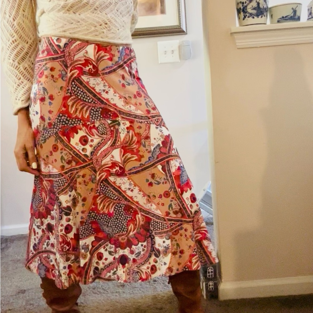 Peruvian Connection A-Line Skirt - Red, Tan, Navy, Cream Floral. Size S